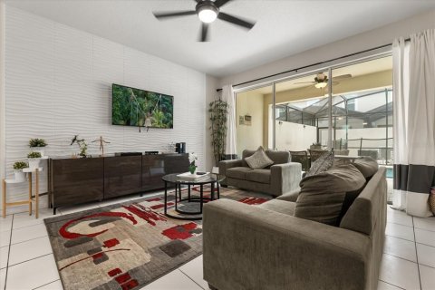 Touwnhouse à vendre à Kissimmee, Floride: 5 chambres, 213.12 m2 № 1796710 - photo 7