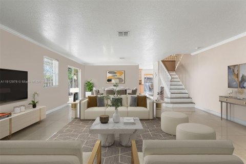 House in Cutler Bay, Florida 4 bedrooms, 261.98 sq.m. № 1968759 - photo 4