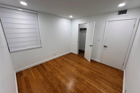 Copropriété à vendre à Aventura, Floride: 3 chambres, 128.21 m2 № 2035194 - photo 29