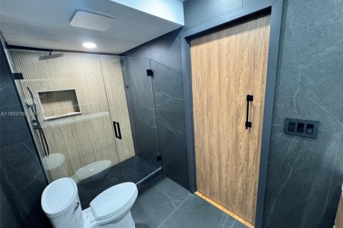 Copropriété à vendre à Aventura, Floride: 3 chambres, 128.21 m2 № 2035194 - photo 18