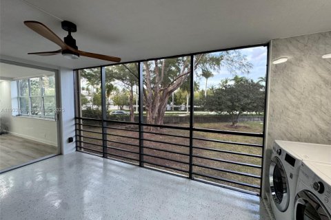 Copropriété à vendre à Aventura, Floride: 3 chambres, 128.21 m2 № 2035194 - photo 14