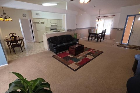 Villa ou maison à vendre à Orlando, Floride: 3 chambres, 172.71 m2 № 2425704 - photo 5