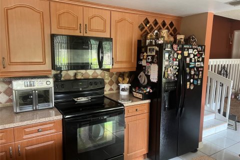 Condo in Davie, Florida, 2 bedrooms  № 2076141 - photo 5