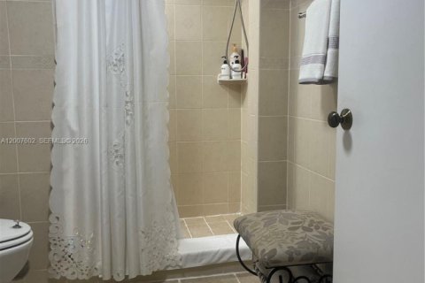 Condo in Davie, Florida, 2 bedrooms  № 2076141 - photo 6