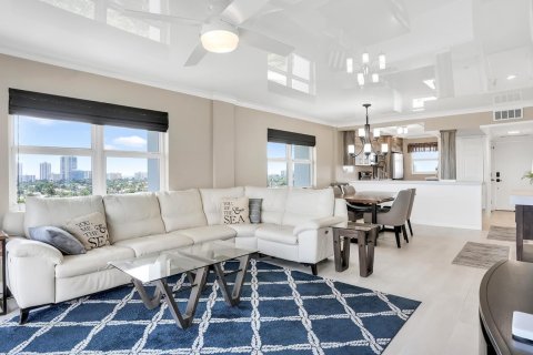 Condominio en Pompano Beach, Florida, 2 dormitorios  № 2078616