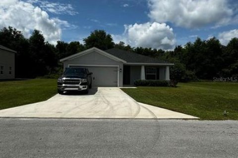 House in Ocala, Florida 4 bedrooms, 143.53 sq.m. № 2156033 - photo 3
