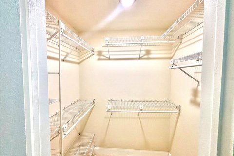 Condo in West Palm Beach, Florida, 2 bedrooms  № 1818982 - photo 18