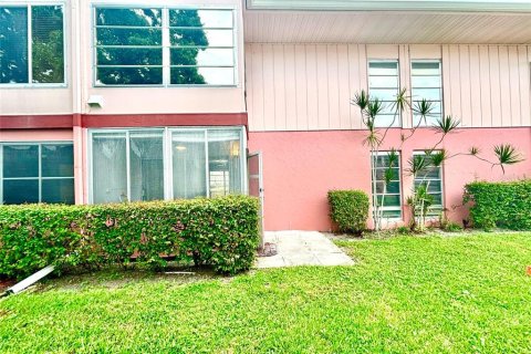 Condo in West Palm Beach, Florida, 2 bedrooms  № 1818982 - photo 25