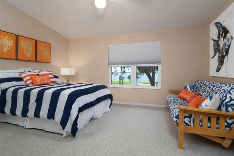 Adosado en venta en Melrose, Florida, 2 dormitorios, 130.06 m2 № 1661995 - foto 12