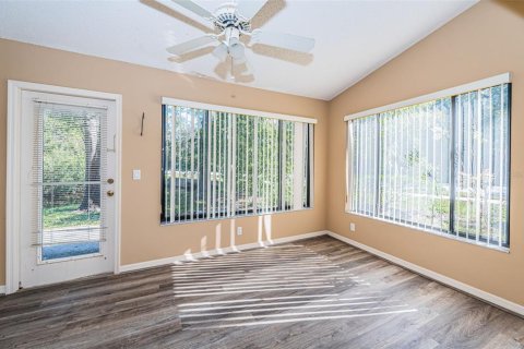 Villa ou maison à vendre à Palm Harbor, Floride: 2 chambres, 133.78 m2 № 1880783 - photo 22