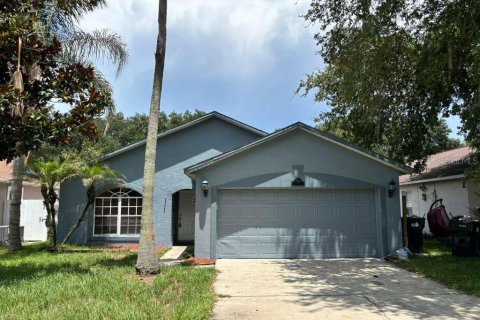 House in Orlando, Florida 3 bedrooms, 132.76 sq.m. № 2277481