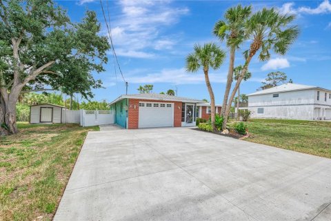 Villa ou maison à Englewood, Floride 3 chambres, 143.16 m2 № 2109684