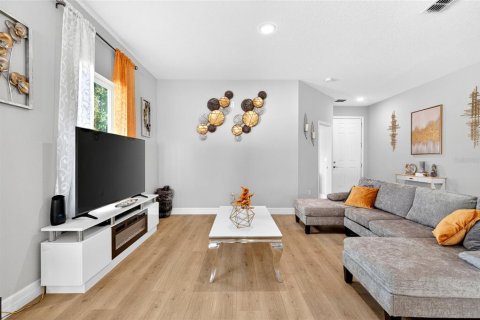 Casa en venta en Ocala, Florida, 4 dormitorios, 185.15 m2 № 2214478 - foto 8