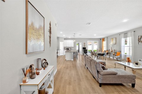 Casa en venta en Ocala, Florida, 4 dormitorios, 185.15 m2 № 2214478 - foto 6