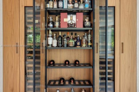 Снять в аренду виллу или дом в Ки-Бискейн, Флорида 6 спален, 595.04м2, № 2039084 - фото 28