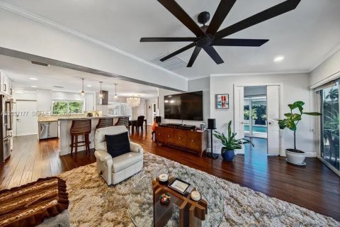 House in Wilton Manors, Florida 3 bedrooms, 150.41 sq.m. № 2086752 - photo 21