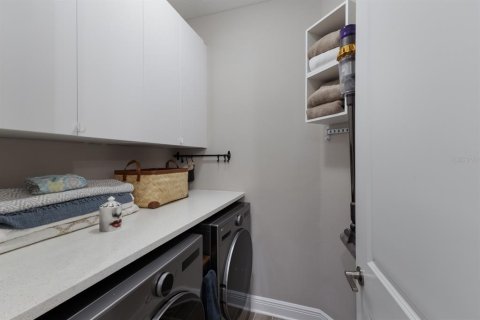 Villa ou maison à louer à Sarasota, Floride: 2 chambres, 141.86 m2 № 1690260 - photo 25