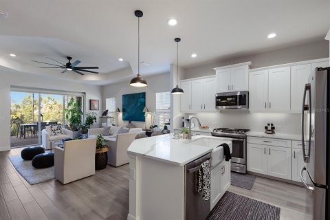 Villa ou maison à louer à Sarasota, Floride: 2 chambres, 141.86 m2 № 1690260 - photo 9