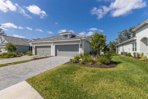 Villa ou maison à louer à Sarasota, Floride: 2 chambres, 141.86 m2 № 1690260 - photo 2