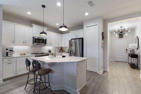 Villa ou maison à louer à Sarasota, Floride: 2 chambres, 141.86 m2 № 1690260 - photo 16
