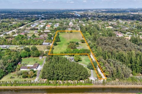 Land in Southwest Ranches, Florida № 1782043 - photo 1