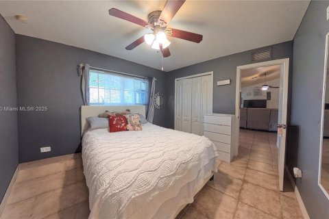 Villa ou maison à vendre à Lehigh Acres, Floride: 3 chambres № 1944118 - photo 6