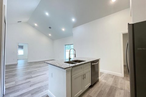 House in Ocala, Florida 4 bedrooms, 147.16 sq.m. № 1885866 - photo 7