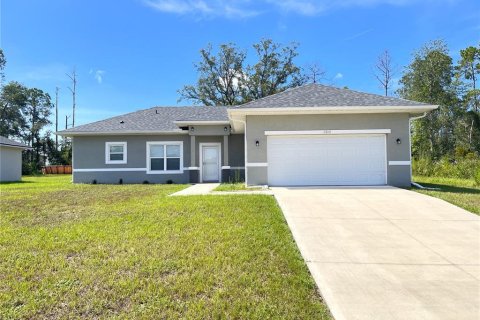 House in Ocala, Florida 4 bedrooms, 147.16 sq.m. № 1885866 - photo 1