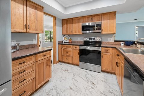 Casa en venta en Live Oak, Florida, 3 dormitorios, 171.68 m2 № 2337468 - foto 10