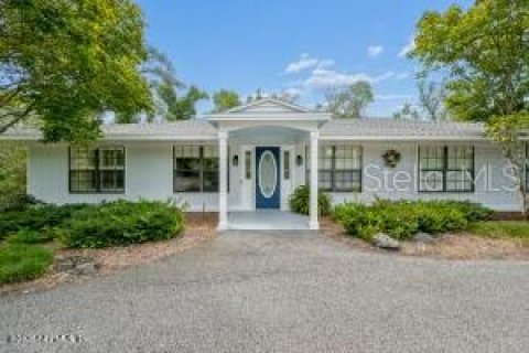 Casa en Live Oak, Florida 3 dormitorios, 171.68 m2 № 2337468