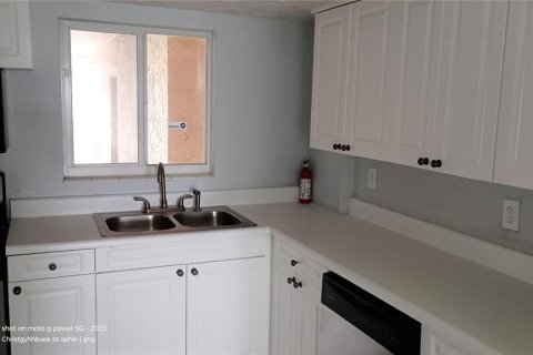 Condo in Bradenton, Florida, 2 bedrooms  № 1812457 - photo 4