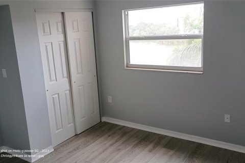 Condo in Bradenton, Florida, 2 bedrooms  № 1812457 - photo 7