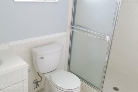 Condo in Bradenton, Florida, 2 bedrooms  № 1812457 - photo 6