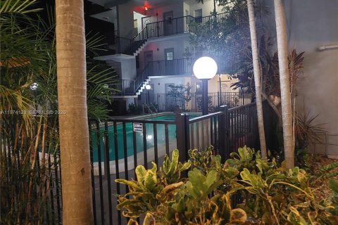 Copropriété à louer à Hallandale Beach, Floride: 1 chambre, 64.1 m2 № 2079831 - photo 14