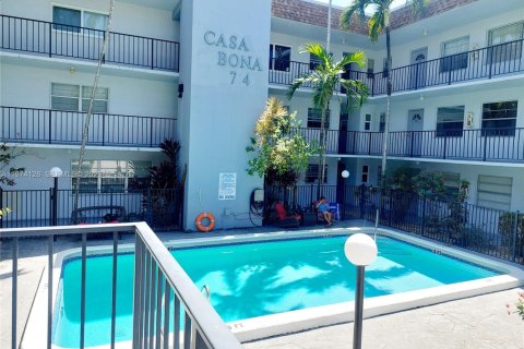 Condo à Hallandale Beach, Floride, 1 chambre  № 2079831