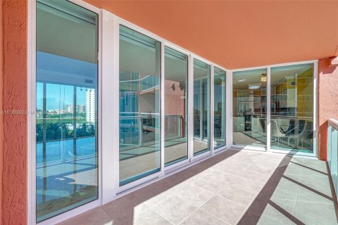 Condominio en venta en Aventura, Florida, 2 dormitorios, 154.22 m2 № 1937384 - foto 6