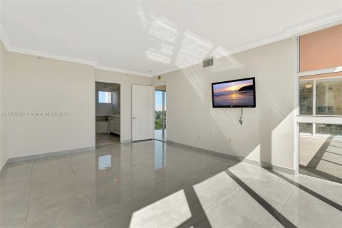 Condominio en venta en Aventura, Florida, 2 dormitorios, 154.22 m2 № 1937384 - foto 17