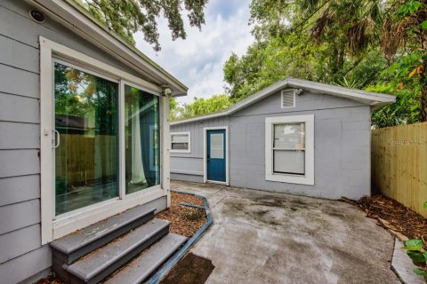 House in Tampa, Florida 3 bedrooms, 130.43 sq.m. № 1835300 - photo 30