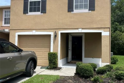 Adosado en alquiler en Land O' Lakes, Florida, 3 dormitorios, 174.66 m2 № 1844815 - foto 2