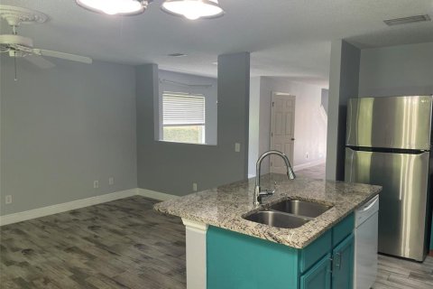Adosado en alquiler en Land O' Lakes, Florida, 3 dormitorios, 174.66 m2 № 1844815 - foto 25
