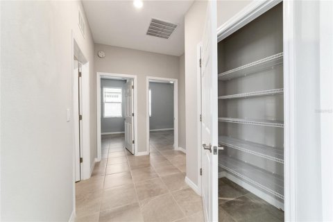 House in Ocala, Florida 3 bedrooms, 174.1 sq.m. № 1751916 - photo 25