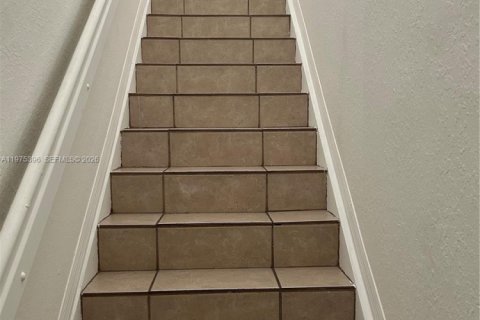 Condo in Doral, Florida, 3 bedrooms  № 2041448 - photo 3