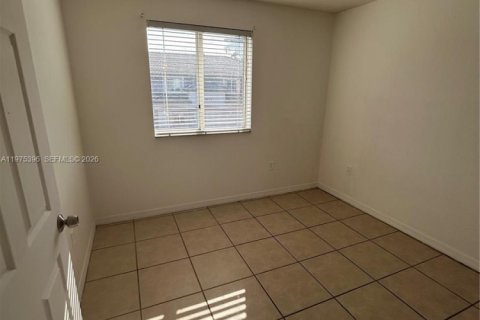 Condo in Doral, Florida, 3 bedrooms  № 2041448 - photo 23