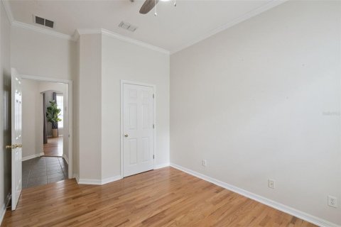 Villa ou maison à vendre à Orlando, Floride: 5 chambres, 269.42 m2 № 2428727 - photo 27