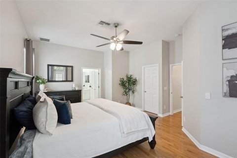 Villa ou maison à vendre à Orlando, Floride: 5 chambres, 269.42 m2 № 2428727 - photo 19