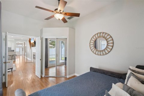 Villa ou maison à vendre à Orlando, Floride: 5 chambres, 269.42 m2 № 2428727 - photo 23