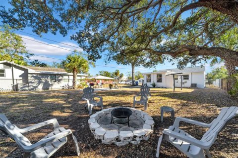 House in Saint Petersburg, Florida 3 bedrooms, 81.01 sq.m. № 1556031 - photo 28