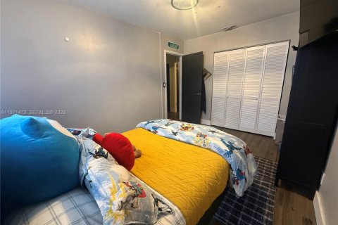 Casa en venta en Sunrise, Florida, 3 dormitorios, 135.54 m2 № 2032276 - foto 10