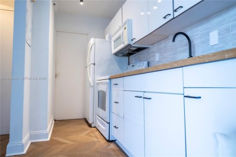 Купить кондоминиум в Майами-Бич, Флорида 1 спальня, 52.77м2, № 2029520 - фото 11