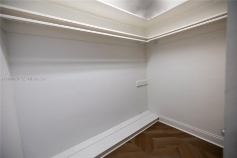 Купить кондоминиум в Майами-Бич, Флорида 1 спальня, 52.77м2, № 2029520 - фото 16